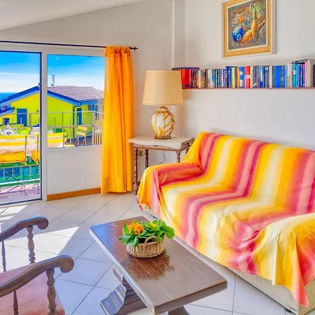 Apartment Glori Ai Di Imperia *